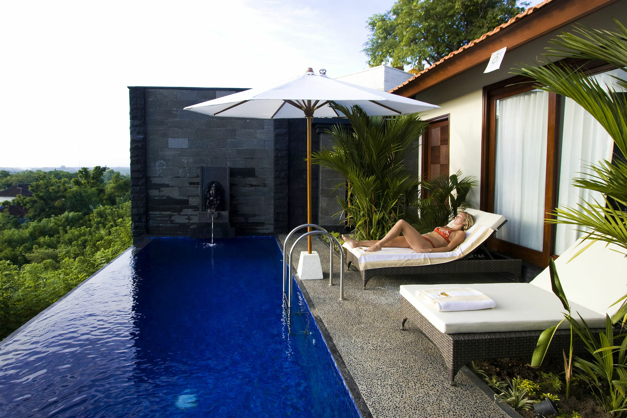 Jimbaran Cliffs Private Pool Hotel & Spa Exterior photo